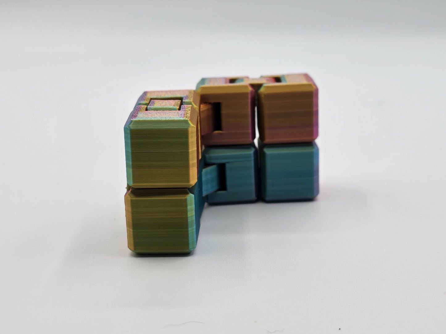 Sturdy Infinity Cube