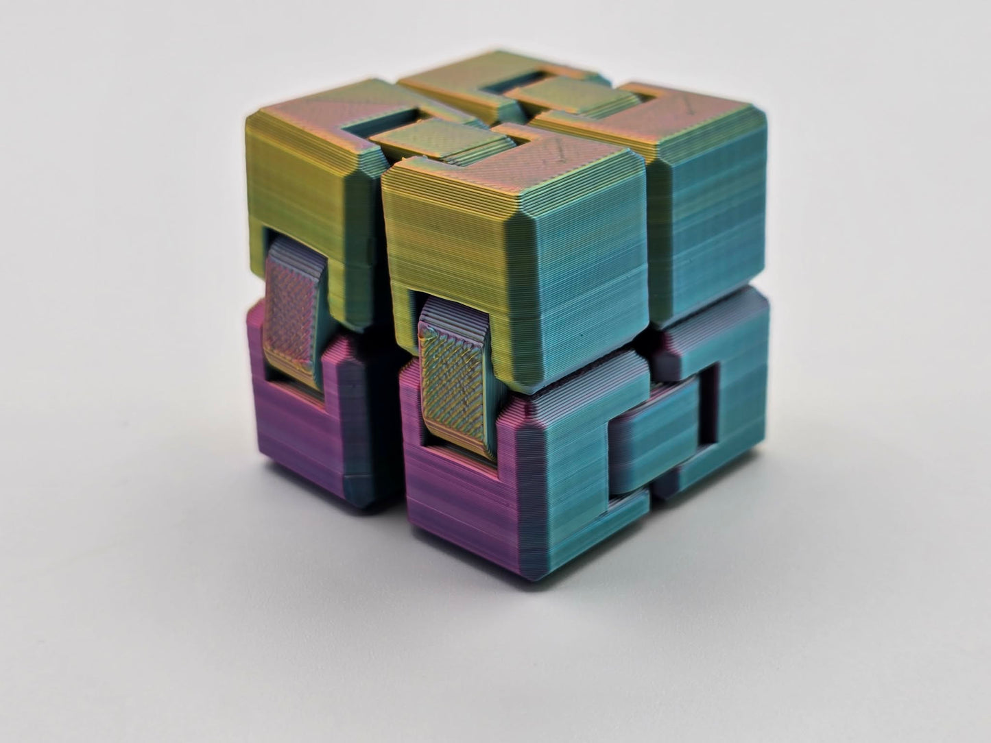 Sturdy Infinity Cube