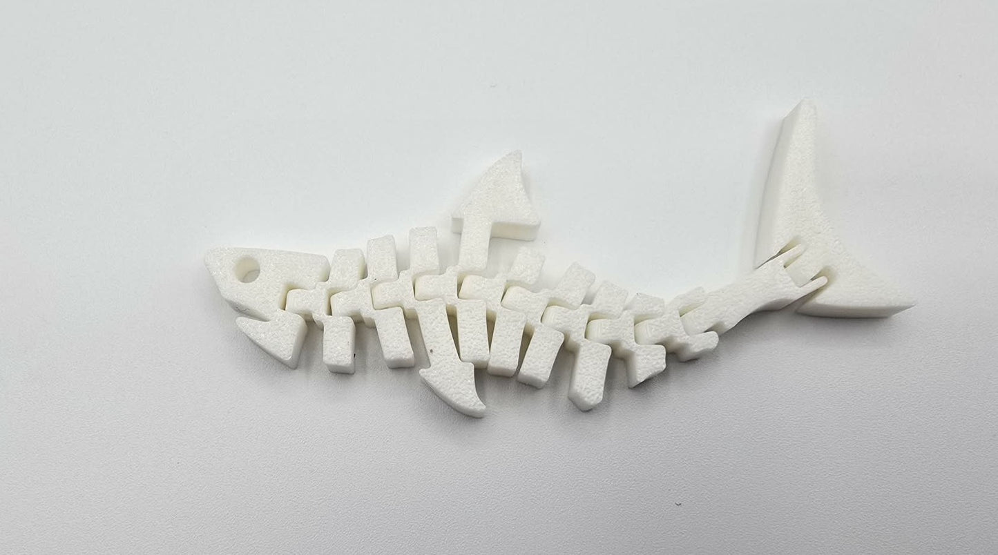 3D Printed Articulated Shark – Flexible Ocean Desk Toy – 4.25 Inch